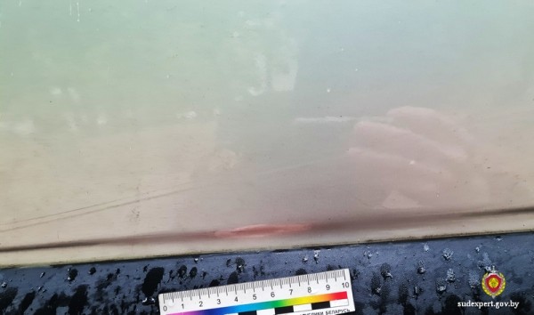 Белорус после конфликта с начальником отыгрался на его автомобиле Белорус после конфликта с начальником отыгрался на его автомобиле