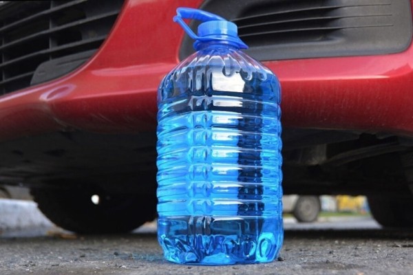 В Беларуси запретили продажу нескольких «стеклоомываек». Посмотрите, нет ли вашей в списке? В Беларуси запретили продажу нескольких «стеклоомываек». Посмотрите, нет ли вашей в списке?