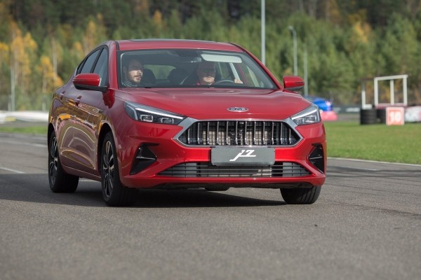 В сентябре две трети продаж автомобилей в Беларуси пришлись на китайские марки В сентябре две трети продаж автомобилей в Беларуси пришлись на китайские марки