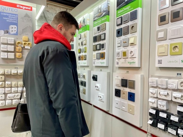 Множество крутых обновлений и девайсов в магазине «Вся электрика» в Бресте: теплый пол, стильная электрофурнитура, новые бренды и качественный сервис Множество крутых обновлений и девайсов в магазине «Вся электрика» в Бресте: теплый пол, стильная электрофурнитура, новые бренды и качественный сервис