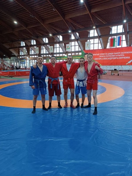 Команда Брестской пограничной группы заняла первое место на чемпионате по самбо Команда Брестской пограничной группы заняла первое место на чемпионате по самбо
