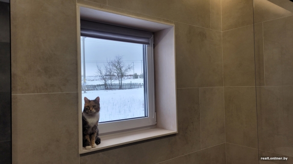 Белорусы потратили 16 000 рублей и сами сделали санузел