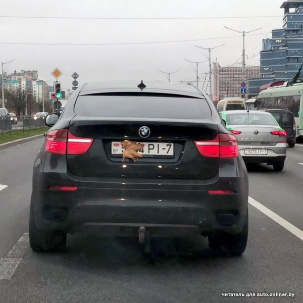 Как наказывают за скрытые номерные знаки автомобиля Как наказывают за скрытые номерные знаки автомобиля