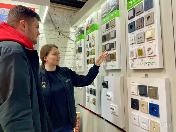 Множество крутых обновлений и девайсов в магазине «Вся электрика» в Бресте: теплый пол, стильная электрофурнитура, новые бренды и качественный сервис Множество крутых обновлений и девайсов в магазине «Вся электрика» в Бресте: теплый пол, стильная электрофурнитура, новые бренды и качественный сервис