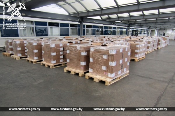 Брестские таможенники пресекли незаконный ввоз биологически активных добавок и витаминов на 2,1 миллиона рублей Брестские таможенники пресекли незаконный ввоз биологически активных добавок и витаминов на 2,1 миллиона рублей