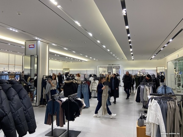 «Возвращаю каждую вторую вещь». Белорусы рассказывают, как сдают покупки в магазины «Возвращаю каждую вторую вещь». Белорусы рассказывают, как сдают покупки в магазины