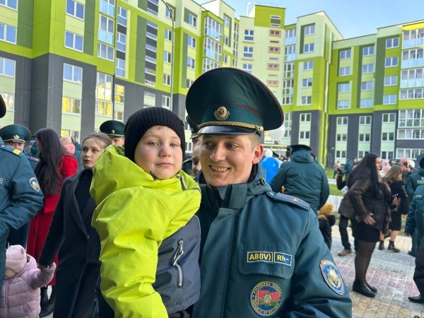 В Бресте 100 спасателей получили ключи от арендного жилья В Бресте 100 спасателей получили ключи от арендного жилья