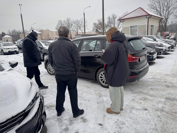 Белорус не может продать свою BMW. Почему?