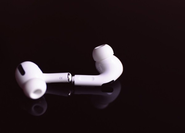 Слушаете музыку в наушниках? Вот о чём важно знать Слушаете музыку в наушниках? Вот о чём важно знать