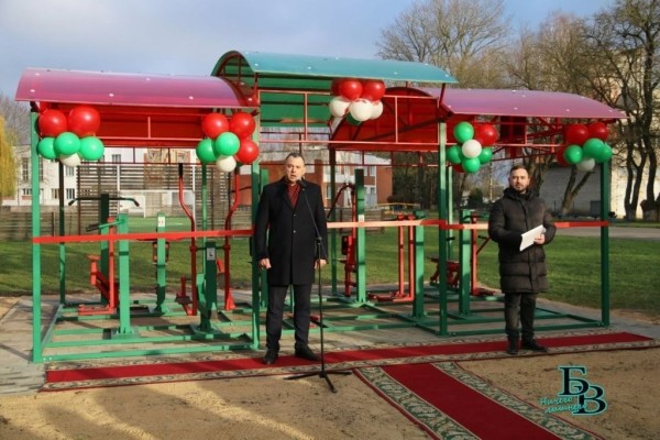 В агрогородке Остромечево появился новый спортивный объект В агрогородке Остромечево появился новый спортивный объект