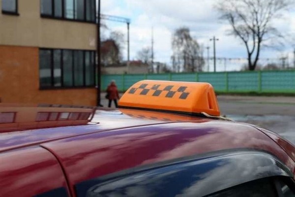 К этому таксисту у налоговой возникли вопросы, и вот почему К этому таксисту у налоговой возникли вопросы, и вот почему