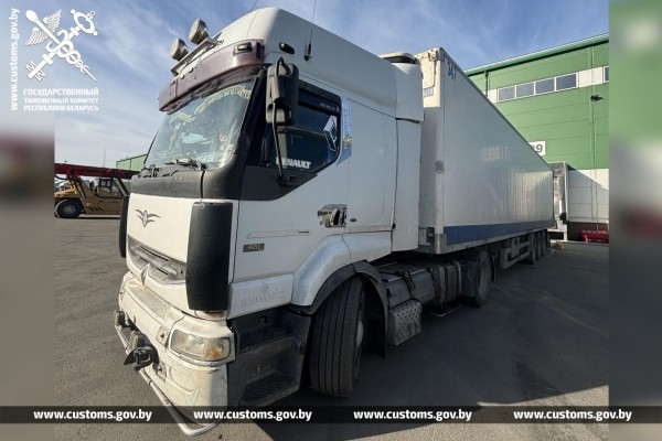 Партию чехлов для мобильных телефонов стоимостью более 300 тыс. рублей пытались ввезти в Беларусь, спрятав среди детских игрушек Партию чехлов для мобильных телефонов стоимостью более 300 тыс. рублей пытались ввезти в Беларусь, спрятав среди детских игрушек