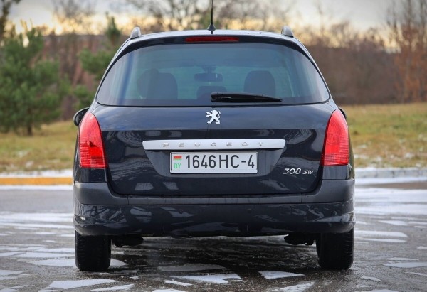 «Выиграл на аукционе за 2 620 евро». Белорус пригнал «непроходной» Peugeot 308 SW с небольшим пробегом «Выиграл на аукционе за 2 620 евро». Белорус пригнал «непроходной» Peugeot 308 SW с небольшим пробегом