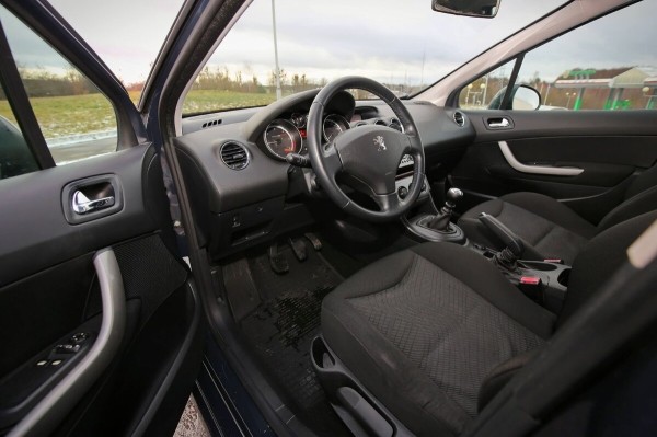 «Выиграл на аукционе за 2 620 евро». Белорус пригнал «непроходной» Peugeot 308 SW с небольшим пробегом «Выиграл на аукционе за 2 620 евро». Белорус пригнал «непроходной» Peugeot 308 SW с небольшим пробегом