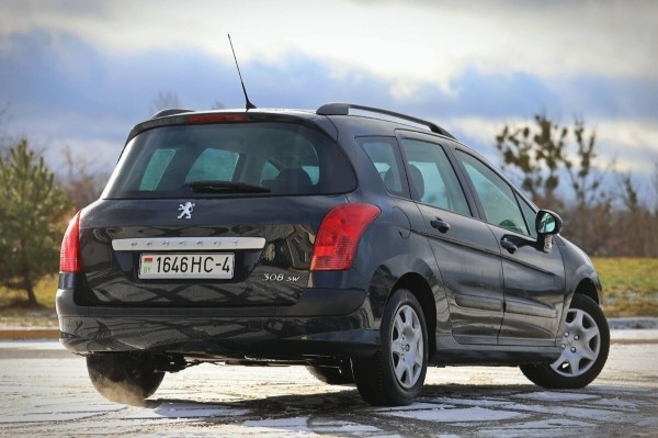 «Выиграл на аукционе за 2 620 евро». Белорус пригнал «непроходной» Peugeot 308 SW с небольшим пробегом «Выиграл на аукционе за 2 620 евро». Белорус пригнал «непроходной» Peugeot 308 SW с небольшим пробегом