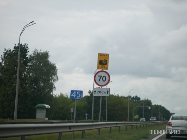 Белорус рассказал, как камеры на дорогах выявляют машины без техосмотра Белорус рассказал, как камеры на дорогах выявляют машины без техосмотра