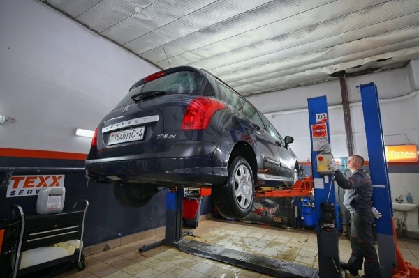 «Выиграл на аукционе за 2 620 евро». Белорус пригнал «непроходной» Peugeot 308 SW с небольшим пробегом «Выиграл на аукционе за 2 620 евро». Белорус пригнал «непроходной» Peugeot 308 SW с небольшим пробегом