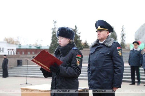 Около 50 молодых прокуроров со всей Беларуси приняли присягу в Брестской крепости Около 50 молодых прокуроров со всей Беларуси приняли присягу в Брестской крепости