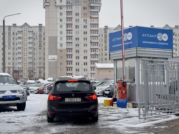 Белорус не может продать свою BMW. Почему?