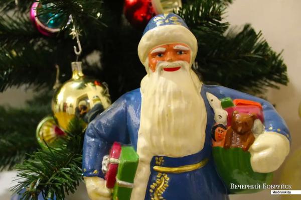 В коллекции белоруски более 2 тысяч новогодних игрушек из времен СССР