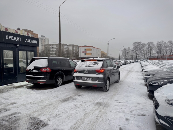 Белорус не может продать свою BMW. Почему?