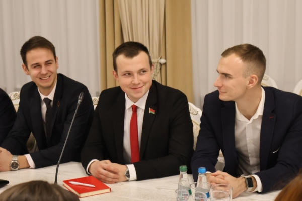 Какая главная проблема в городе? Глава Бреста ответил на вопросы молодежи Какая главная проблема в городе? Глава Бреста ответил на вопросы молодежи