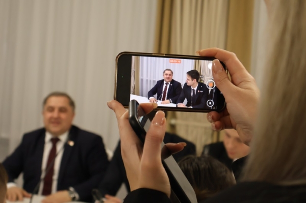 Какая главная проблема в городе? Глава Бреста ответил на вопросы молодежи Какая главная проблема в городе? Глава Бреста ответил на вопросы молодежи