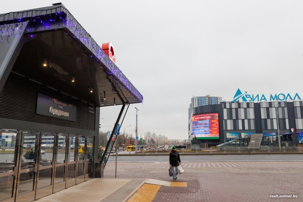 Так выглядят новые станции метро в Минске из кабины машиниста — залипательное видео Так выглядят новые станции метро в Минске из кабины машиниста — залипательное видео