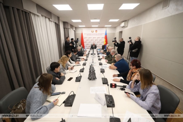 Петр Пархомчик провел прием граждан в Бресте. Какие темы поднимались? Петр Пархомчик провел прием граждан в Бресте. Какие темы поднимались?