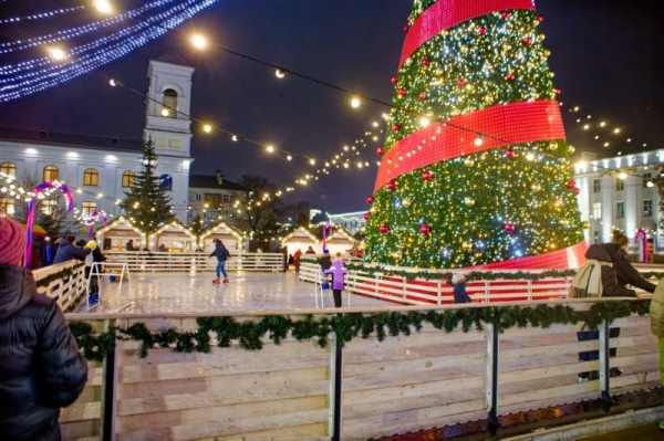 Вечер в новогоднем Бресте — фоторепортаж Вечер в новогоднем Бресте — фоторепортаж