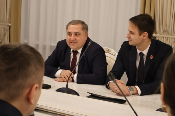 Какая главная проблема в городе? Глава Бреста ответил на вопросы молодежи Какая главная проблема в городе? Глава Бреста ответил на вопросы молодежи