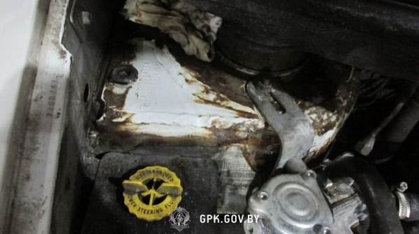 Белорус купил машину с казахстанской регистрацией для поездок в Литву — авто на границе забрали Белорус купил машину с казахстанской регистрацией для поездок в Литву — авто на границе забрали