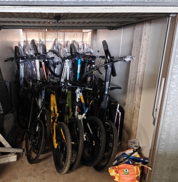 В Германии белорусы похитили десятки электровелосипедов В Германии белорусы похитили десятки электровелосипедов