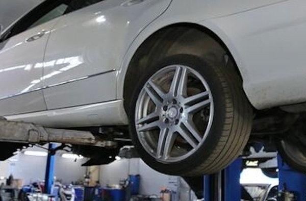 Авторазборка б/у запчастей на Мерседес в Бресте и Кобрине: доставка по РБ и РФ Авторазборка б/у запчастей на Мерседес в Бресте и Кобрине: доставка по РБ и РФ