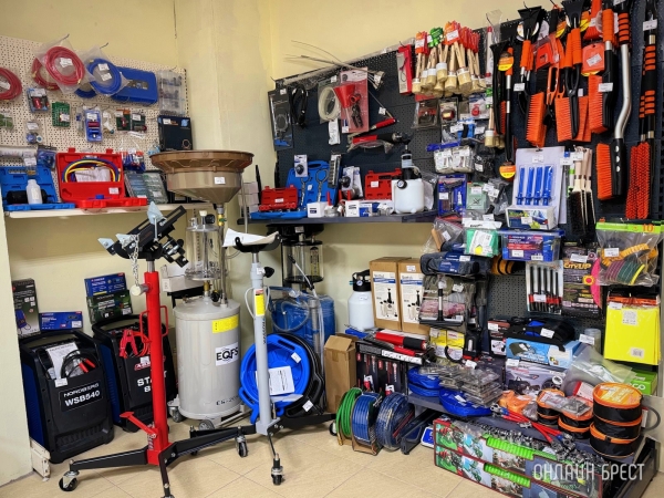 Шиномонтаж, СТО и большой магазин автотоваров и инструментов теперь в д. Федьковичи! Шиномонтаж, СТО и большой магазин автотоваров и инструментов теперь в д. Федьковичи!