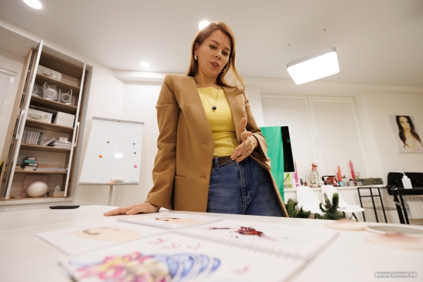 «Я набиваю людям реалистичные пупки, соски и глаза». Белорусская тату-мастер делает то, что не могут хирурги «Я набиваю людям реалистичные пупки, соски и глаза». Белорусская тату-мастер делает то, что не могут хирурги