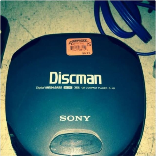 Это даже не вещи. Это воспоминания, от которых на душе становится тепло Это даже не вещи. Это воспоминания, от которых на душе становится тепло