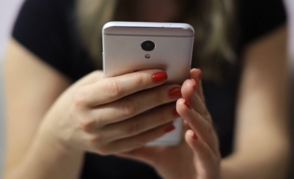 Как мобильные операторы могут подключать платные подписки? Как мобильные операторы могут подключать платные подписки?