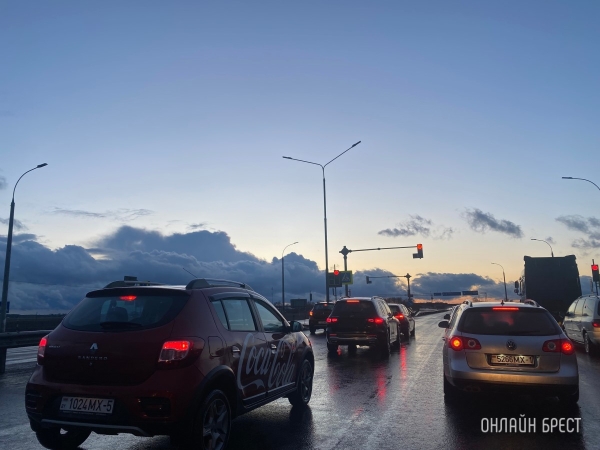 Сколько гибридов продается в Беларуси и какие модели вырастут в цене? Рассказываем Сколько гибридов продается в Беларуси и какие модели вырастут в цене? Рассказываем