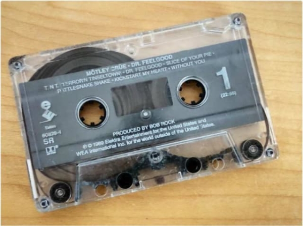 Это даже не вещи. Это воспоминания, от которых на душе становится тепло Это даже не вещи. Это воспоминания, от которых на душе становится тепло