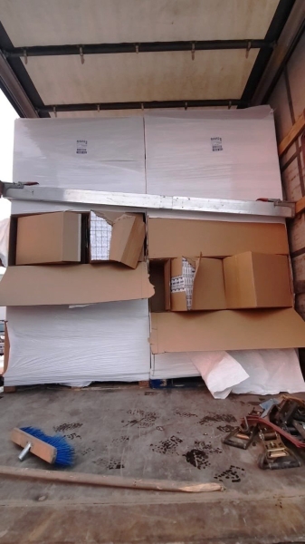 Белорус попался в Литве с нелегальным грузом на €2 000 000 Белорус попался в Литве с нелегальным грузом на €2 000 000