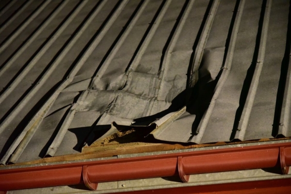 Белорусские контрабандные сигареты проломили чердак поляку