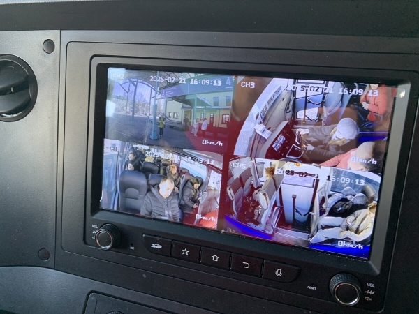 «Может, меня даже уволят за эти слова…» Журналисты поговорили с водителем китайского автобуса «Может, меня даже уволят за эти слова…» Журналисты поговорили с водителем китайского автобуса