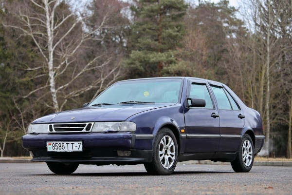 Белорус показал очень редкий Saab 9000 Белорус показал очень редкий Saab 9000
