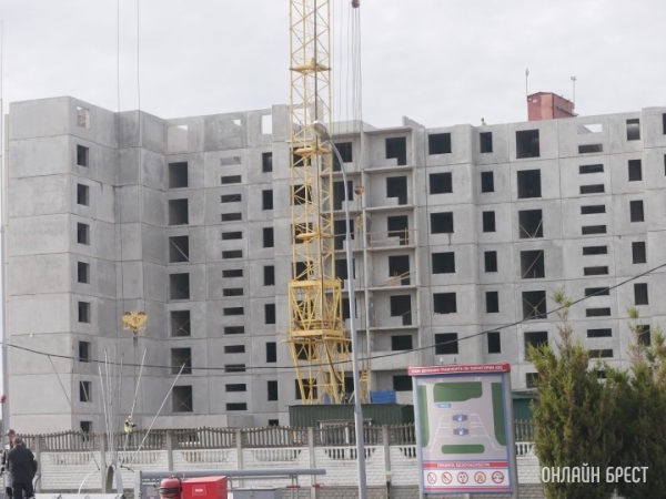 Сколько белорусских семей стоит в очереди на жилье Сколько белорусских семей стоит в очереди на жилье