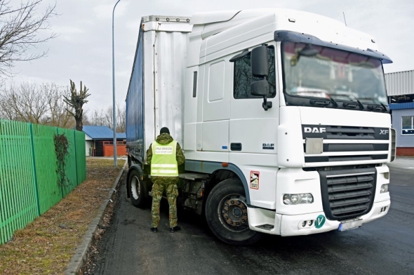 Белоруса на грузовике не выпустили из Польши, и вот почему Белоруса на грузовике не выпустили из Польши, и вот почему