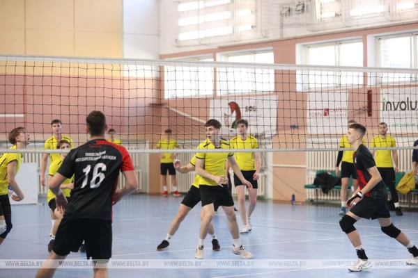 Брест принимает республиканскую спартакиаду по волейболу среди учащихся колледжей Брест принимает республиканскую спартакиаду по волейболу среди учащихся колледжей