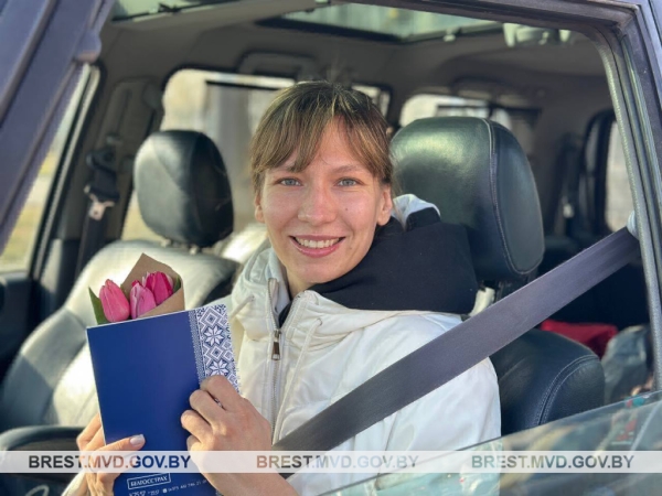 В Бресте ГАИ останавливали женщин-водителей: с какой целью?