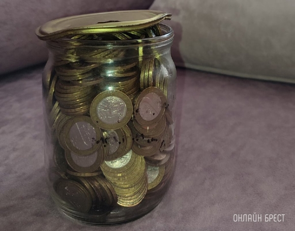 Средняя зарплата в Беларуси в феврале составила 2428,1 руб. Вот сколько в Брестской области Средняя зарплата в Беларуси в феврале составила 2428,1 руб. Вот сколько в Брестской области