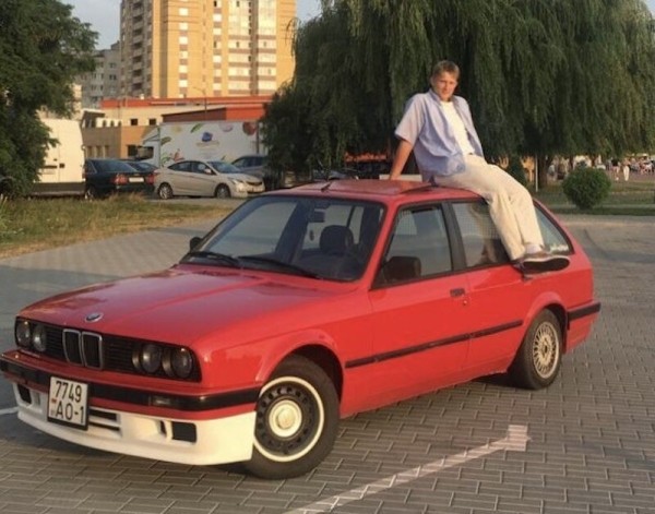 Брестчанин показал отлично сохранившийся BMW E30 1986 года Брестчанин показал отлично сохранившийся BMW E30 1986 года
